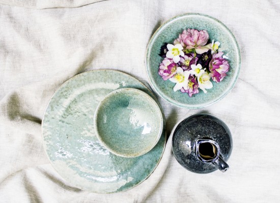 Vintage keramika s jemnou glazurou
