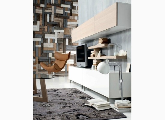 Obývací pokoj ve skandinávském stylu s barevným obložením