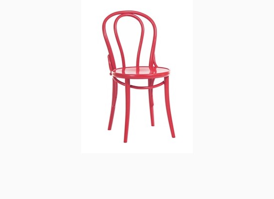 Červená dřevěná židle