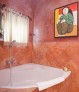 interiery/cervena-orientalni-koupelna-s-obrazem