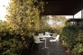 interiery/bily-zahradni-nabytek-v-italskem-stylu