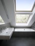 interiery/koupelna-pod-stresnim-oknem