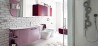 Moderní italská koupelna v trendy růžové a fialové