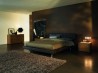 Luxus v italské ložnici s koženou postelí 
