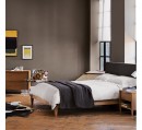Moderní manželská postel do ložnice