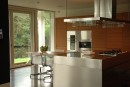 Kuchyňský kout v moderním interiéru 