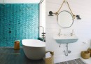 Top koupelny inspirované barvou moře